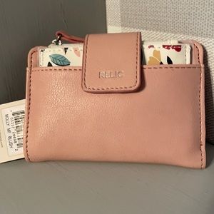 NWT Relic wallet